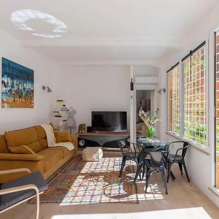 Lägenhet Iflat Shiny Loft In Trastevere